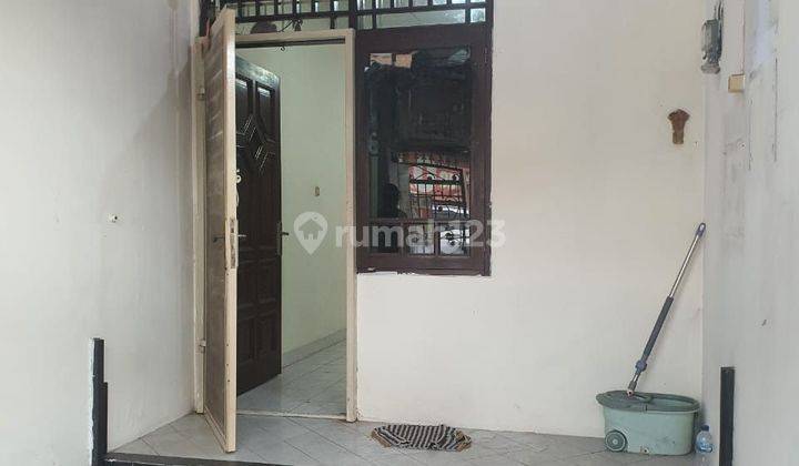 Dijual Murah Rumah Duta Garden Lokasi Strategis Harga Nego Aman  2