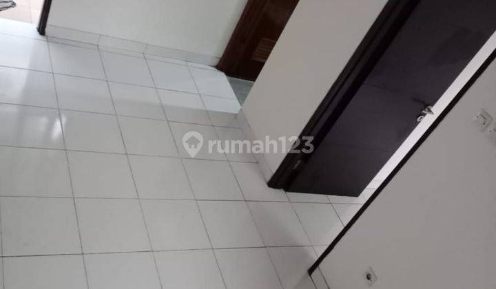 Dijual Murah Rumah 2 Lantai Grand Batavia Pasar Kemis Lokasi Oke 2