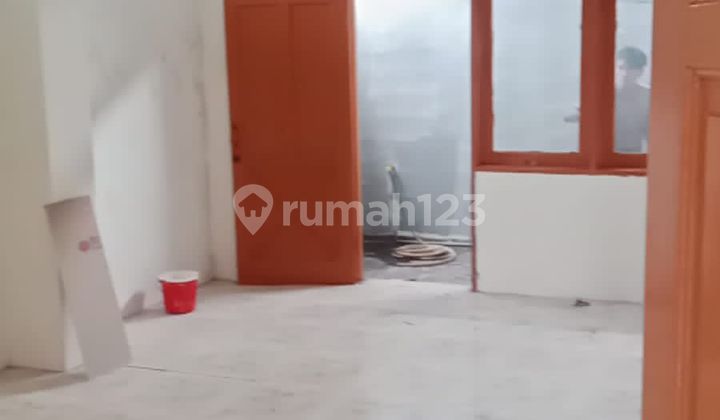 Dijual murah rumah 3 lantai di citra garden,lokasi strategis,nego 2