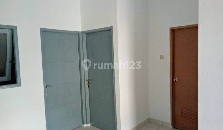 kamar tidur dijual rumah di grand sutera