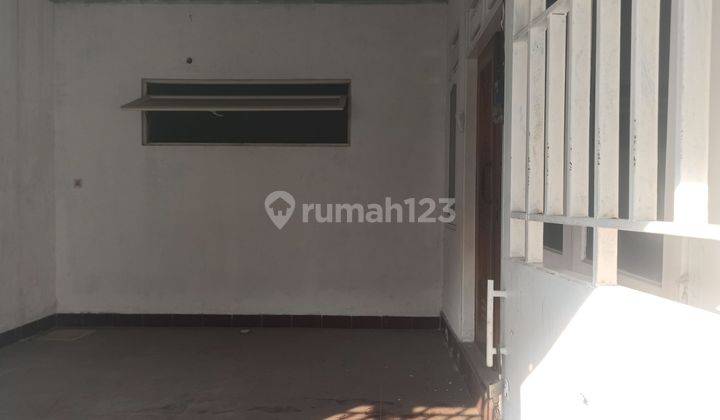 Dijual Murah Rumah 120m2 Di Menceng Harga Nego Lokasi Strategis  2