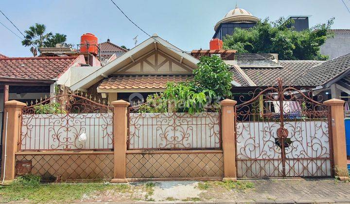 Dijual Rumah Duta Garden Siap Huni Asri Rapi Nyaman Harga Nego.  1