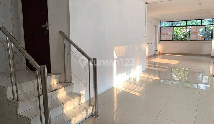 Disewakan Ruko Gandeng 4 Lantai di Pluit Harga Nego Lokasi Bagus 2