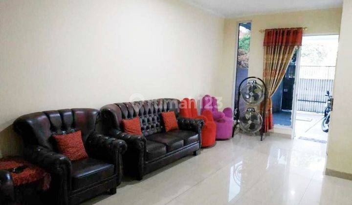 Dijual Rumah Cantik 2 Lantai Duta Garden Harga Nego Lokasi Bagus 2