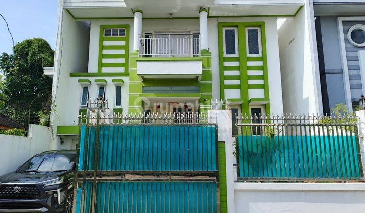 Rumah Murah 200m2 Daan Mogot Baru Harga Nego Lokasi Oke Siap Huni