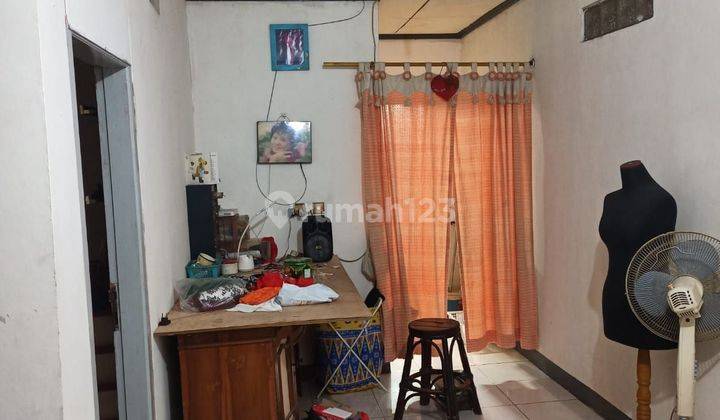 Dijual murah rumah 3 lantai,dijalan raya,lokasi bagus,harga nego 2