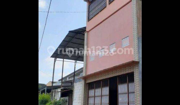 Dijual murah rumah kost 2lt, 8br, lokasi strategis disurakarta 1