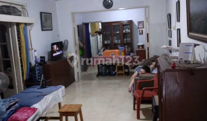 Dijual Murah Rumah 200M2 di Garuda Cipondoh Lokasi Bagus Nego 2