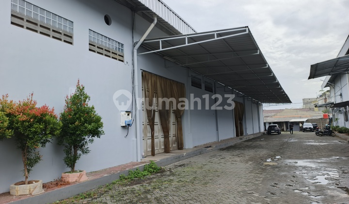 For Rent Warehouse 2300m2 in Tangerang City Negotiable Price Good Location