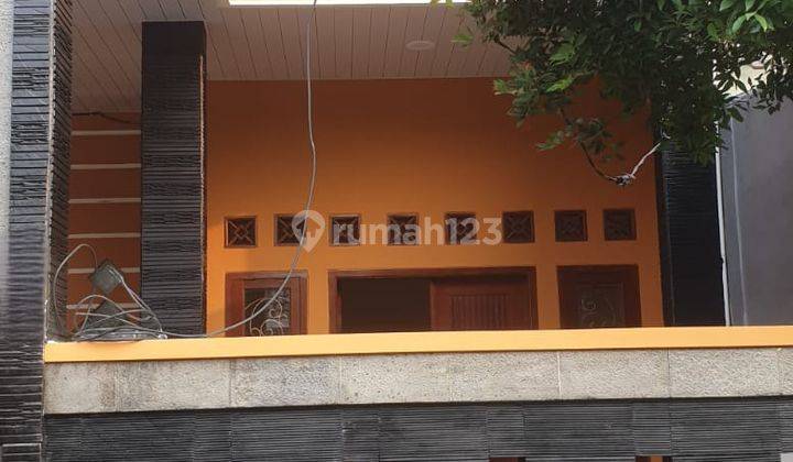 Dijual Murah Rumah 3 Lantai Di Taman Royal Harga Nego Lokasi Oke 2