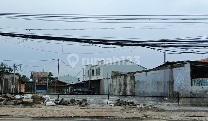 For Rent 500m2 Land Strategic Location on Imam Bonjol Street Negotiable