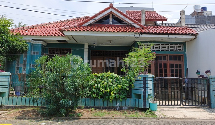 Dijual Rumah Klasik Hook Budi Indah Harga Negoblokasi Strategis