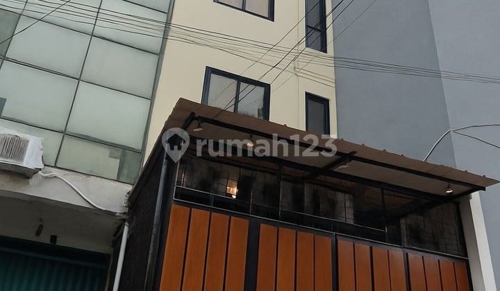 Dijual Tempat Kost 5 Lantai 21 Kamar Lokasi Strategis Harga Nego
