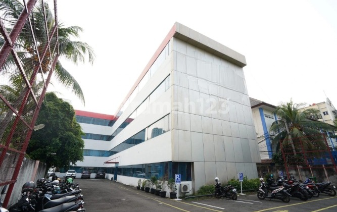 Dijual Gedung Eks Kampus 1332M2 di Setia Budi Jakarta Selatan Dijual Gedung Eks Kampus 1332M2 di Setia Budi Jakarta Selatan