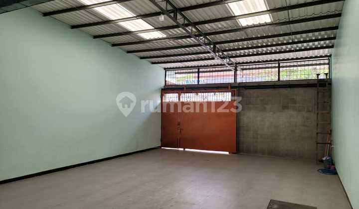 Disewakan Ruko 3,5 Lantai Luas Tanah 217m2 Rawa Bokor Lokasi Oke 2