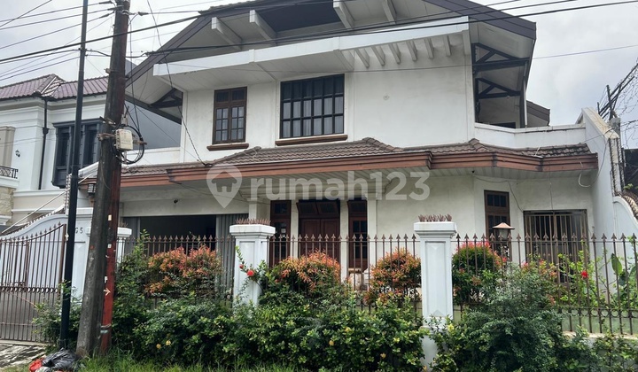 For Sale Large 420M2 House in Kemanggisan Strategic Location Negotiable