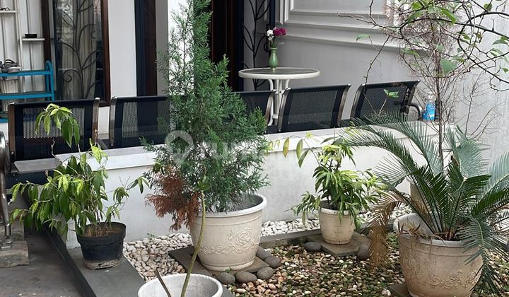 For Sale 135M2 House in Joglo Strategic Location Negotiable Price 2