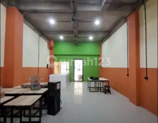 For Rent 4-Story Shop House in Gunung Sahari Raya Strategic Location 2