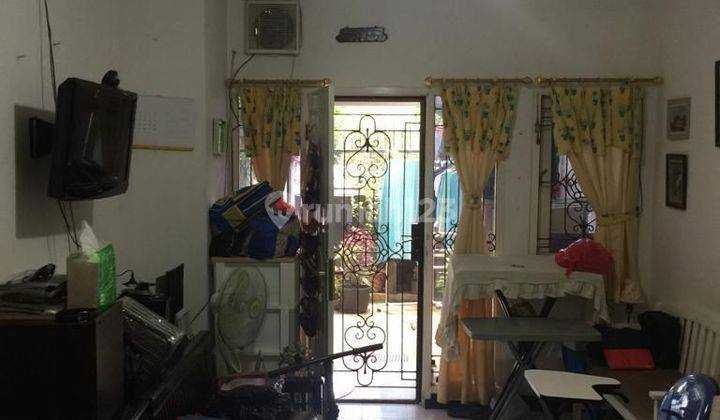 Rumah mungil depan taman siap huni @Metro Permata 2