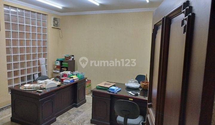 CUCI GUDANG!! Rumah mewah lokasi premium @Kramat JakPus - BU!! 2