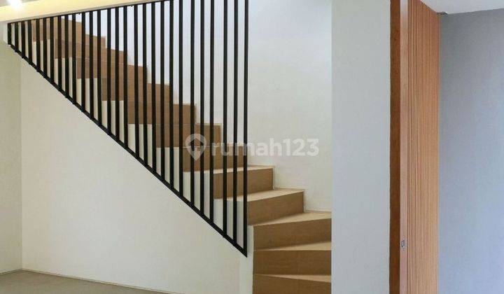 Rumah Baru Siap Huni Di Semanan Lokasi Strategis 2