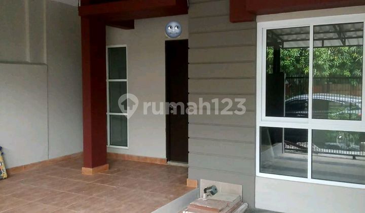 Poris Residence Flood-Free Home, Car Row 3 Flood-Free.