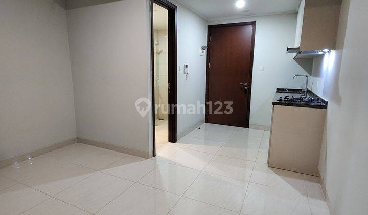 DIJUAL APARTEMEN STUDIO DI GREEN SEDAYU , SEMI FURNISHED 2