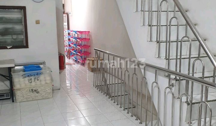 Rumah Teluk Gong 2,5 Lantai Sdh Renovasi