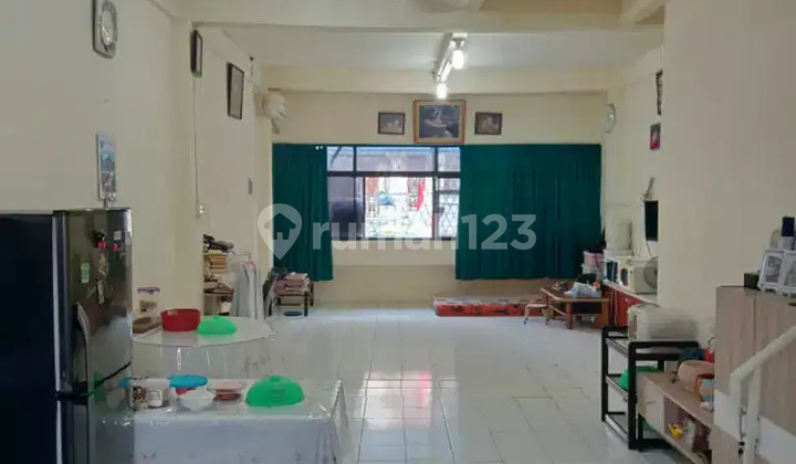 For Sale Quick House Jembatan Lima Duri Selatan SHM 5 Floors