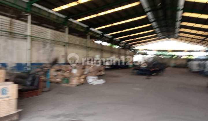 Warehouse for Rent with Industrial Permit in Moh Toha, Tangerang