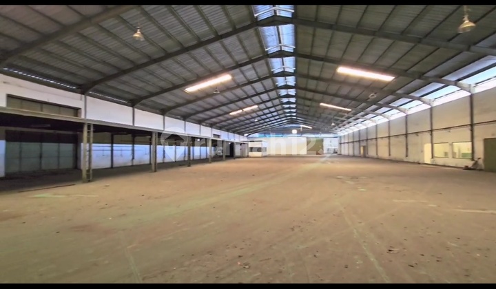 For Rent: 2-Unit Warehouse in Periuk, Tangerang For Rent: 2-Unit Warehouse in Periuk, Tangerang