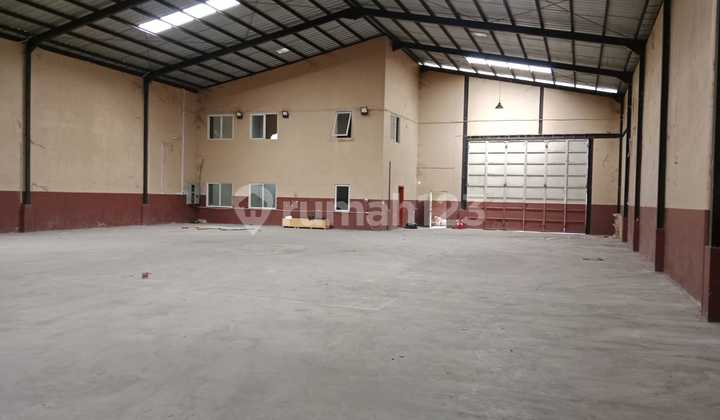 Disewakan Gudang Di Kavling Dpr Cipondoh Tangerang