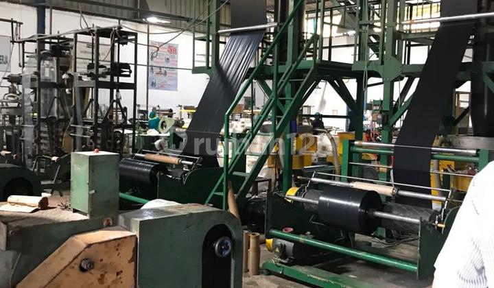 Warehouse for Sale with Industrial Permit in Bonen Area, Cikupa, Tangerang