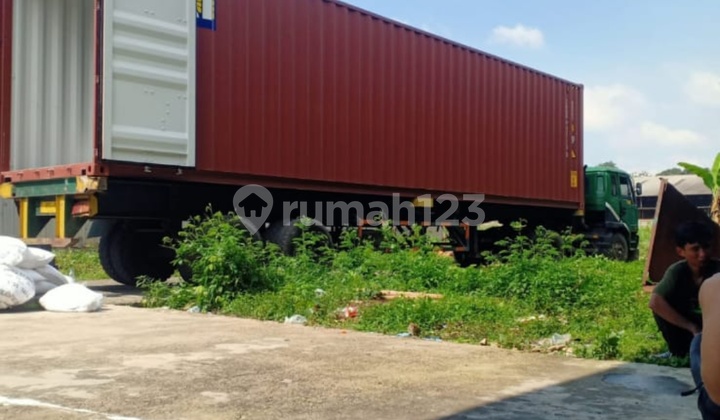 Cheap Warehouse for Rent in Curug, Tangerang Cheap Warehouse for Rent in Curug, Tangerang