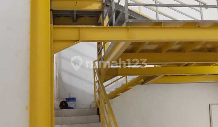 Disewakan Gudang Bagus Siap Huni Daan Mogot Komplek Pergudangan Bisa Akses Container Aman Nyaman Siap Pakai 