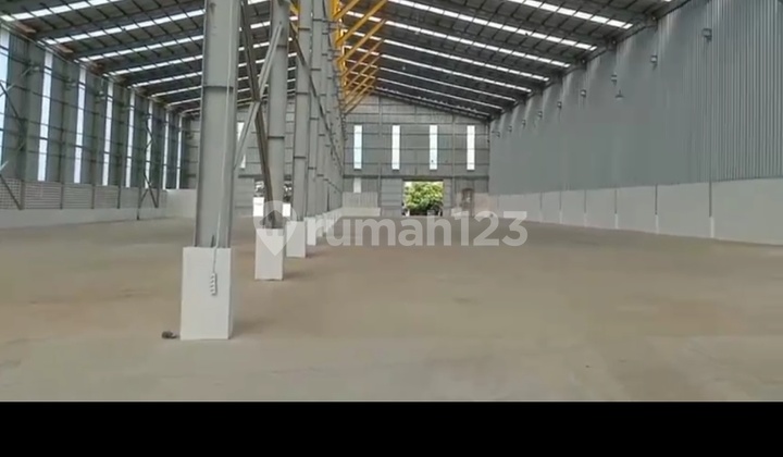 Warehouse for Rent with Industrial Permit in Kotabumi, Tangerang