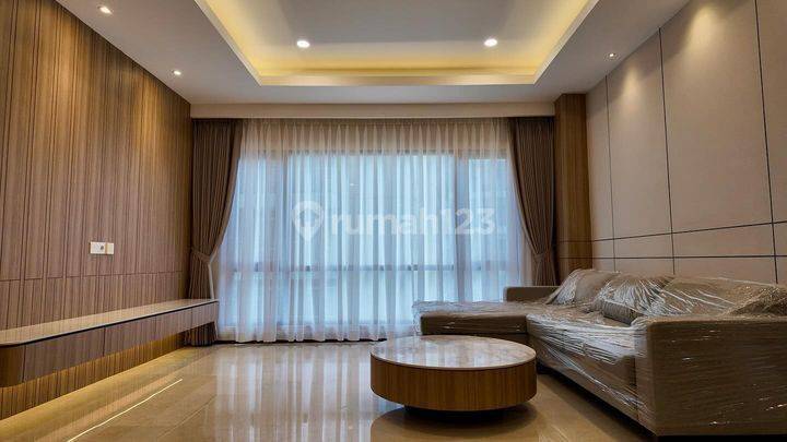 Sewa Apartemen Mewah Hegarmanah Residence 3BR 1