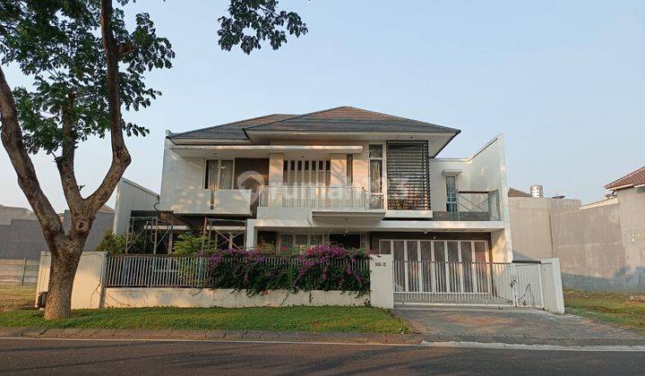 DI  RUMAH ROYAL RESIDENCE LUAR CLUSTER 1