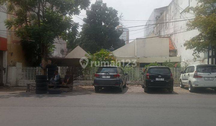 Disewakan Tanah Pekarangan di Jl. Undaan Wetan 2