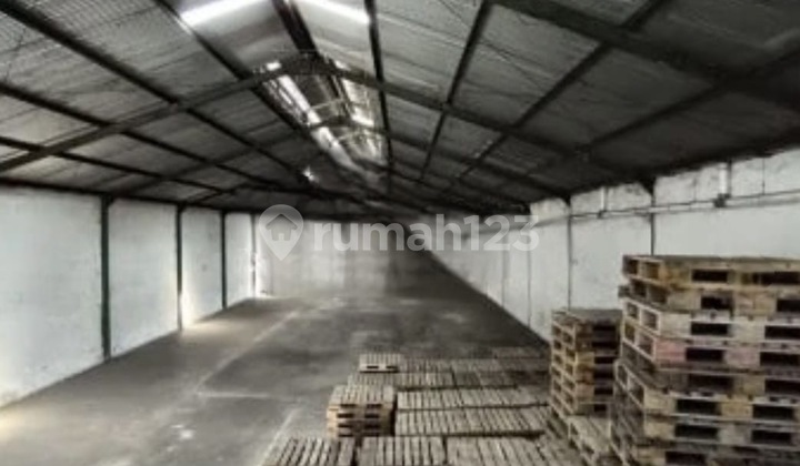 Disewakan Bangunan Gudang Luas Siap Huni di Singosari Malang