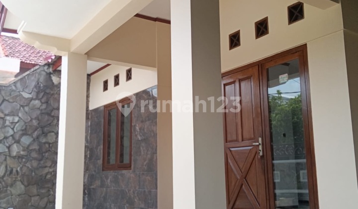 Dijual Rumah Bagus Siap Huni 2 Lantai di Buduran Sidoarjo Kota 2