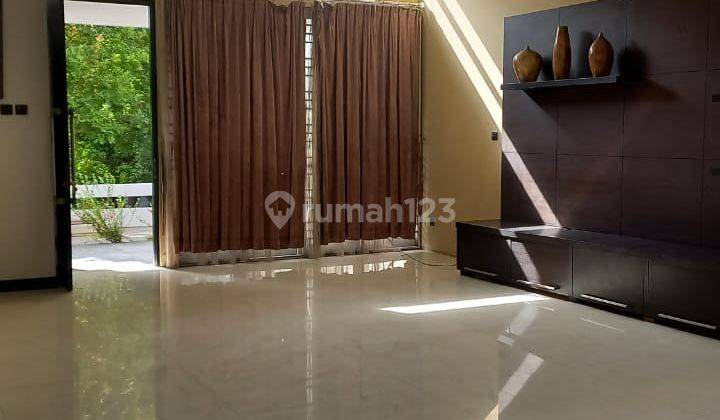 Dijual Rumah Rapih Siap Huni Citra Garden 6 Semi Furnished 2