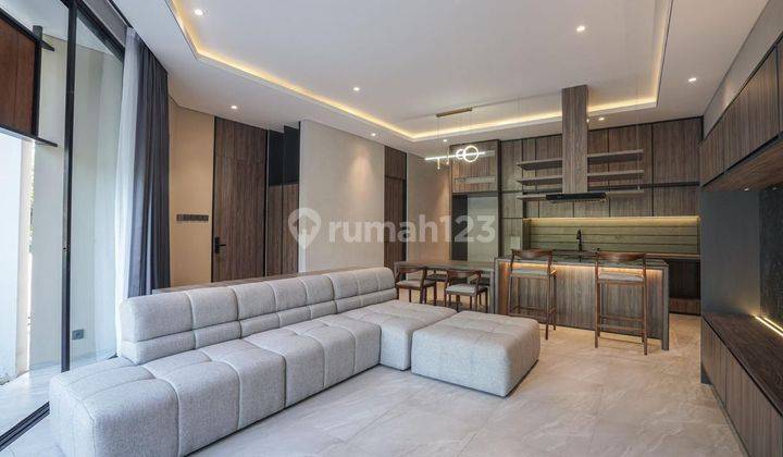 Dijual Rumah Mewah Full Furnished Brand New Di Jakarta Barat 2