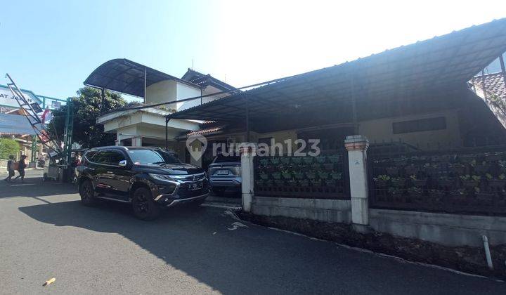 Rumah Hook Dekat Pintu Tol Pasteur Bandung 1