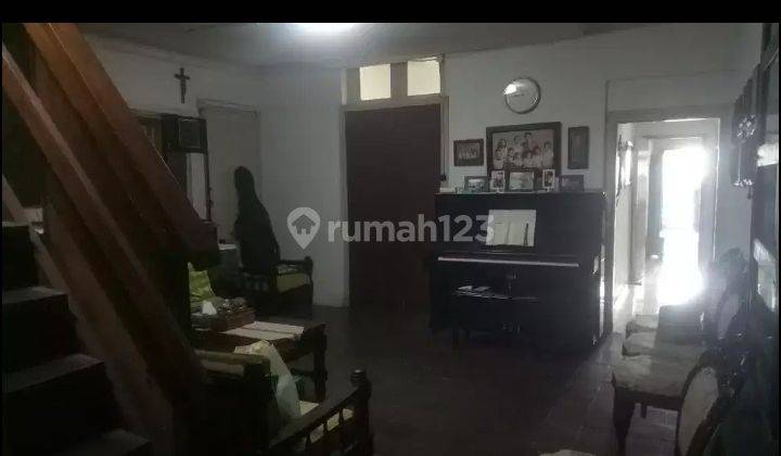 Rumah Luas Hitung Tanah Lokasi Strategis Pusat Kota Bandung 2