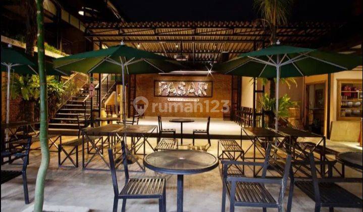 Rumah Cocok Untuk Cafe Restaurant di Sayap Dago Riau Bandung  1