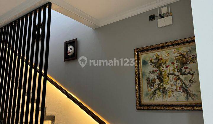 Rumah Cantik di Suvarna Alam Sutera 2