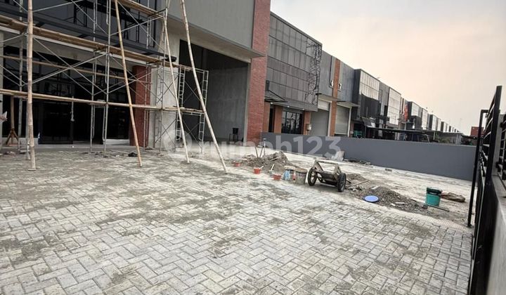 Disewa gudang gandeng baru di Blessindo, Legok, Tangerang. Akses container 40ft