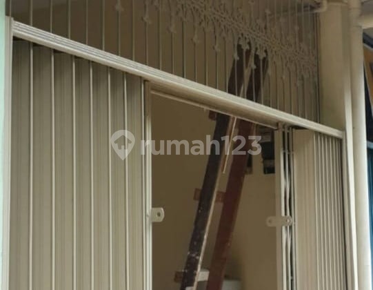 Dijual dan Disewa Rumah di Latumenten 4 Jelambar. Lokasi Strategis
