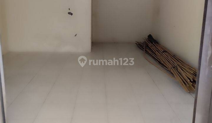 DI SEWAKAN RUKO DI CITAYAM LOKASI STRATEGIS JALUR ANGKOT 111 RAMAI PENDUDUK BISA BUAT USAHA PARKIRAN LUAS MUAT MOBIL BISA SAMPAI 6 MOBIL YUK BURUAN SURVEI YG MAU USAHA DI DPN JALAN RAYA GAES,,, 2